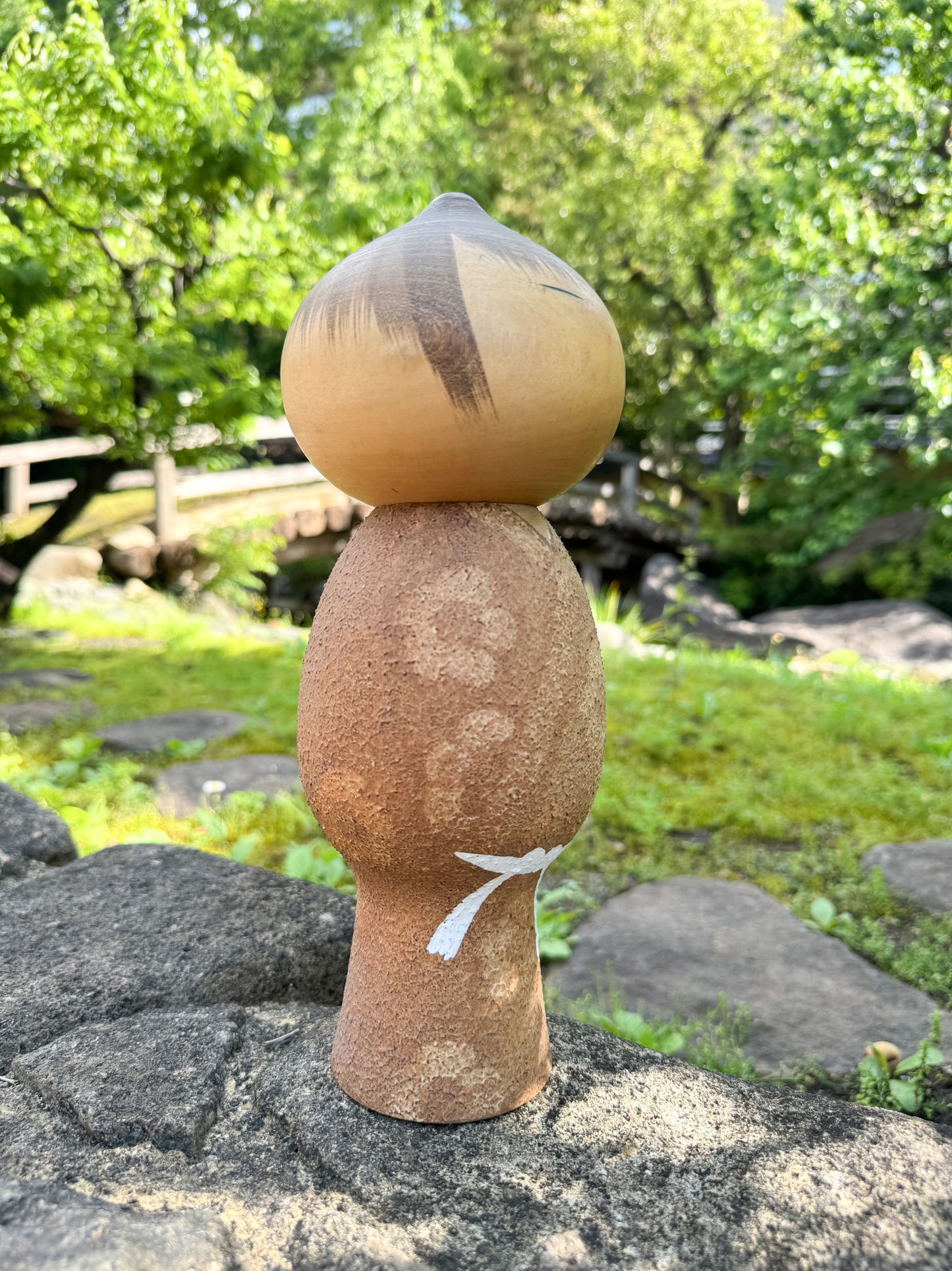 Kokeshi watanabe-kimono profil