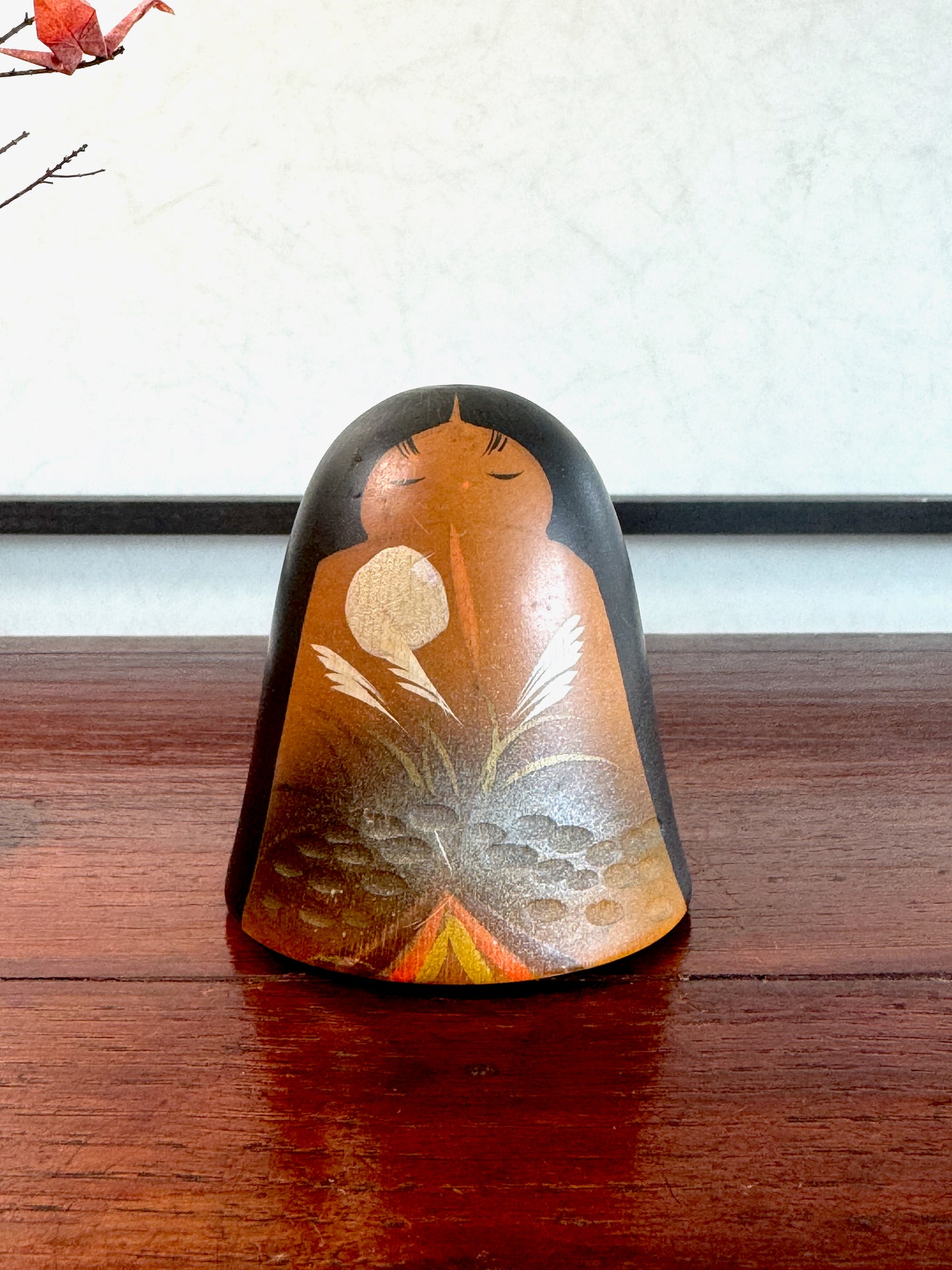 kokeshi, poupée japonaise en bois d'Aoki Ryoka représentant la princesse Kaguya