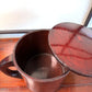 pot à eau japonais en bois avec couvercle entrouvert