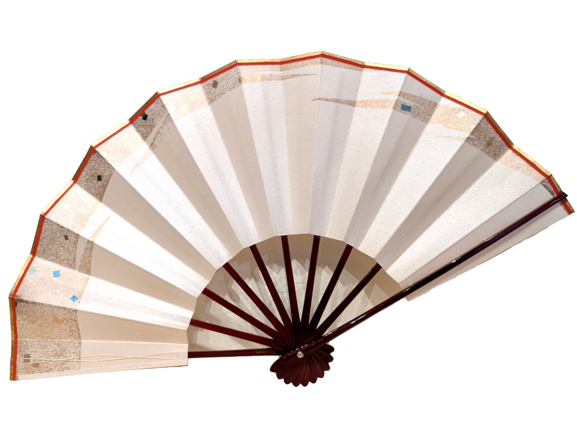 Eventail japonais nacré motif flamme pailleté d'or, monture en laque acajou, recto