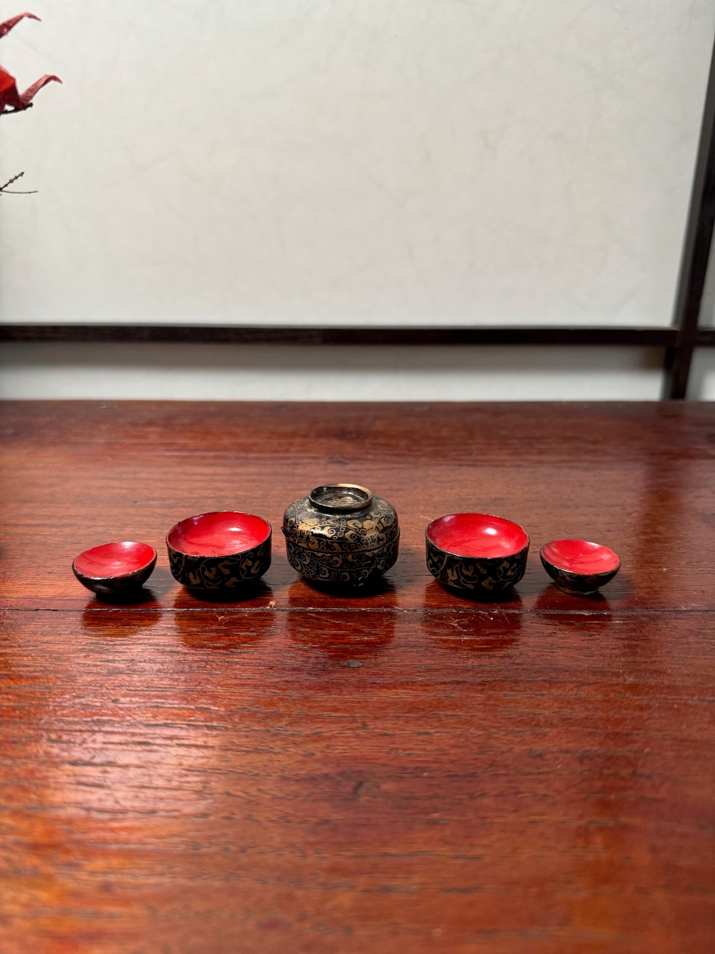 Miniature service du Palais Impérial en laque | Décor pour Hina-matsuri