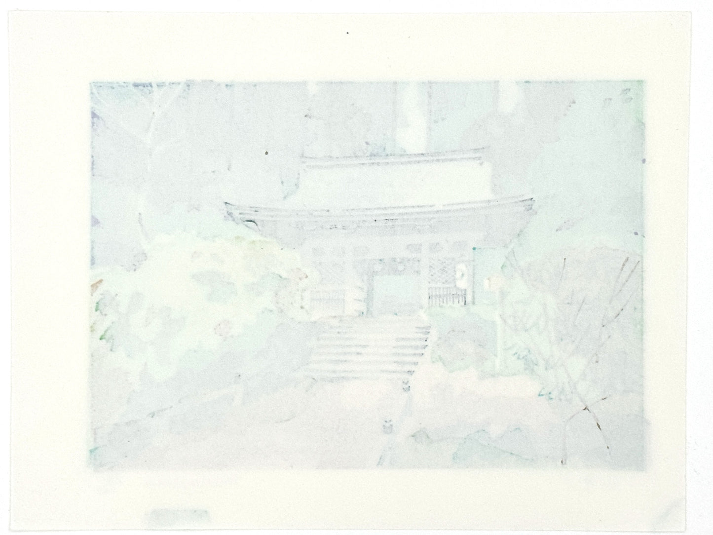 estampe japonaise contemporaine, le porte d'entrée d'un temple dans la foret, dos de l'estampe