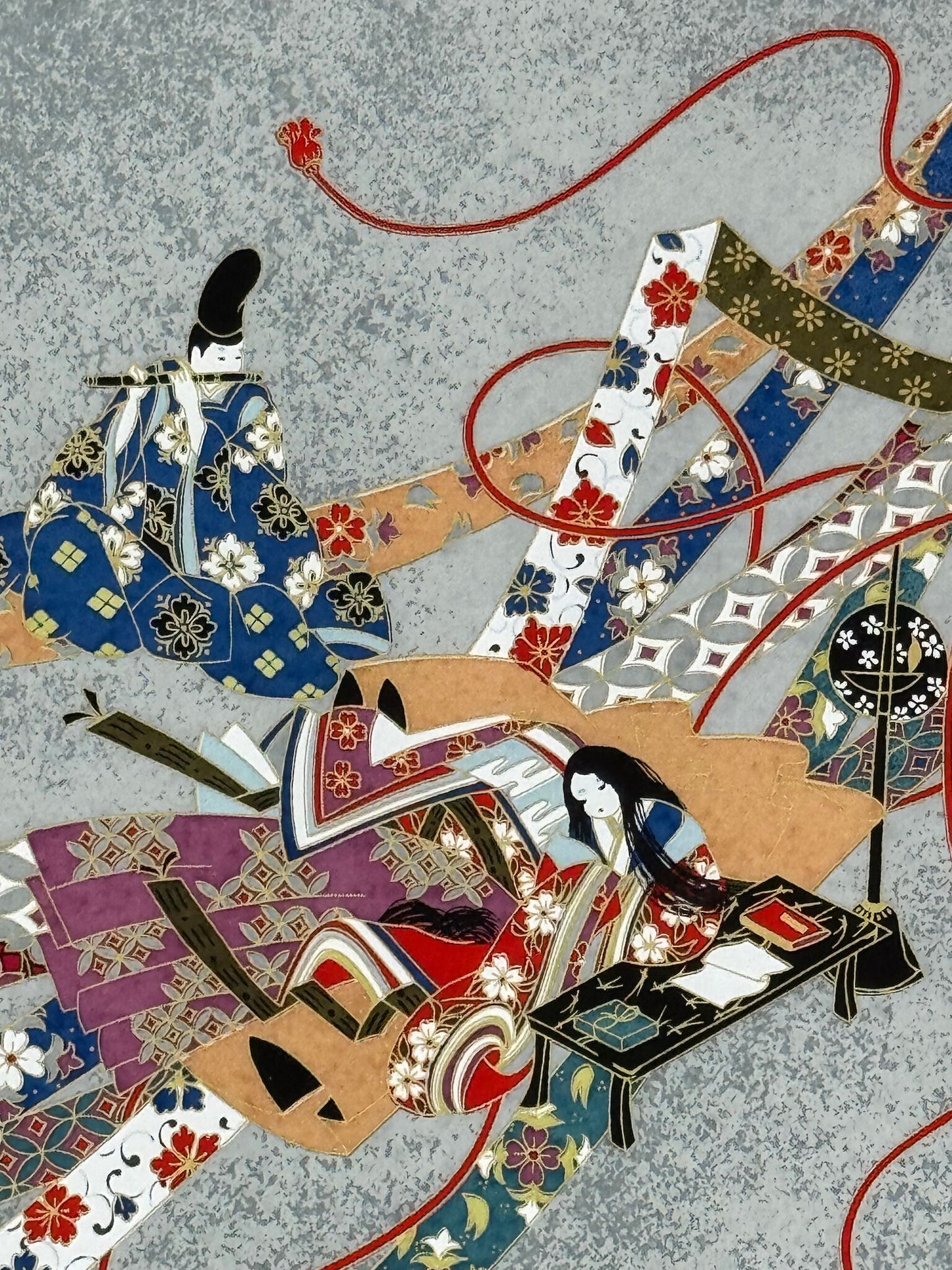 Sérigraphie japonaise artisanale avec joueur de flûte et dames de cour Heian, gros plan sur joueur de flûte