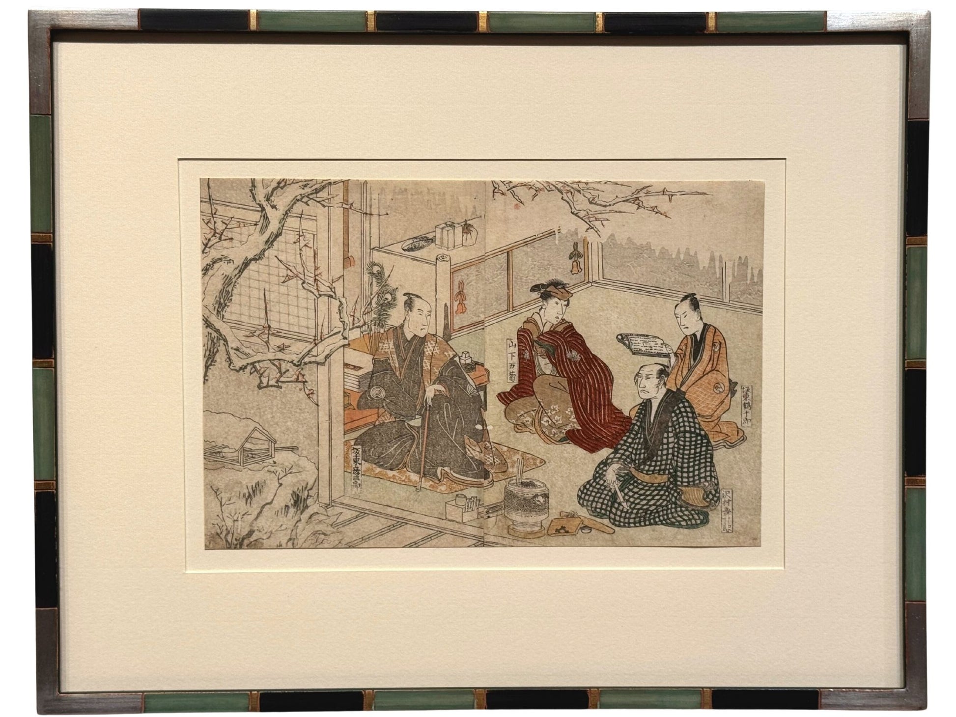 estampe japonaise encadrée de Toyokuni Utagawa, hommes assis écoutant la lecture d'un poème, arbres recouvert de neige. Avec cadre artisanal angles argent, bague or et alternance de vert et noir