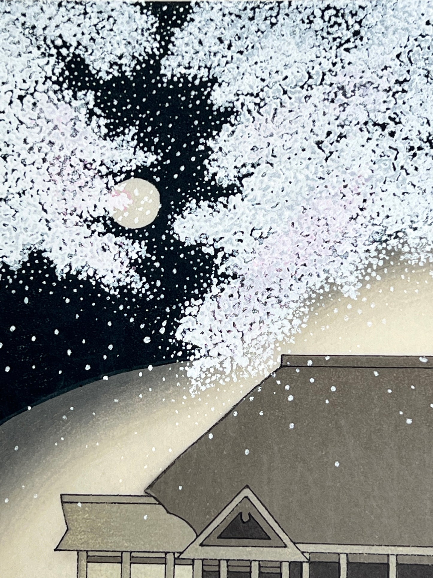 estampe japonaise contemporaine le temple Kiyomisu à Kyoto apparaissant derrière des cerisiers en fleurs une nuit de pleine lune, le lune derrière des sakuras