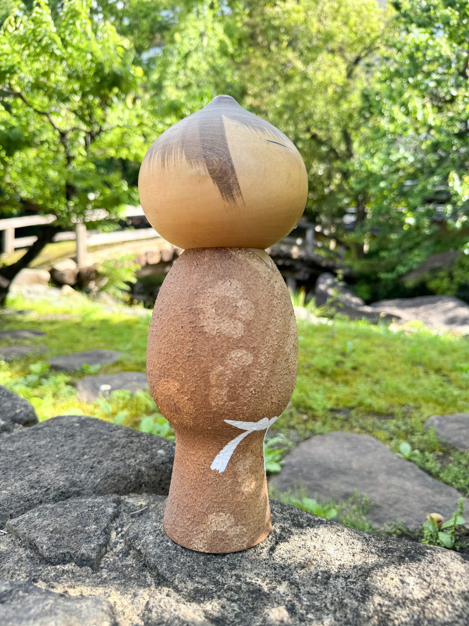 Kokeshi watanabe-kimono profil