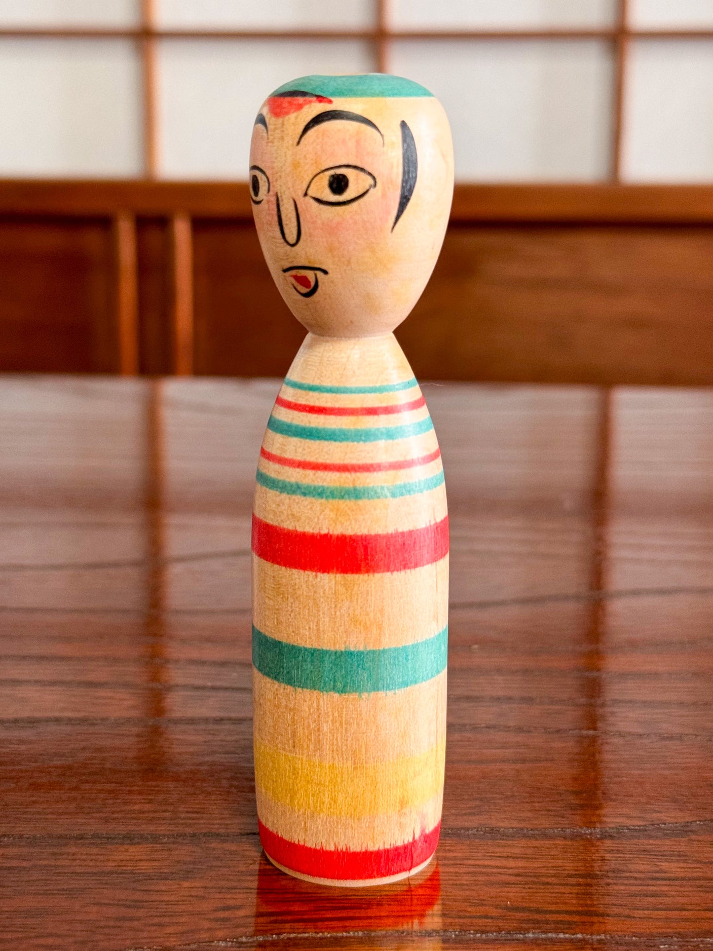 petite nakanosawa tire la langue profil