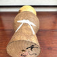 kokeshi de Watanabe Masao moine Mushin, vu d dessous le signature