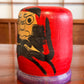 Kokeshi Daruma socle violet profil gauche