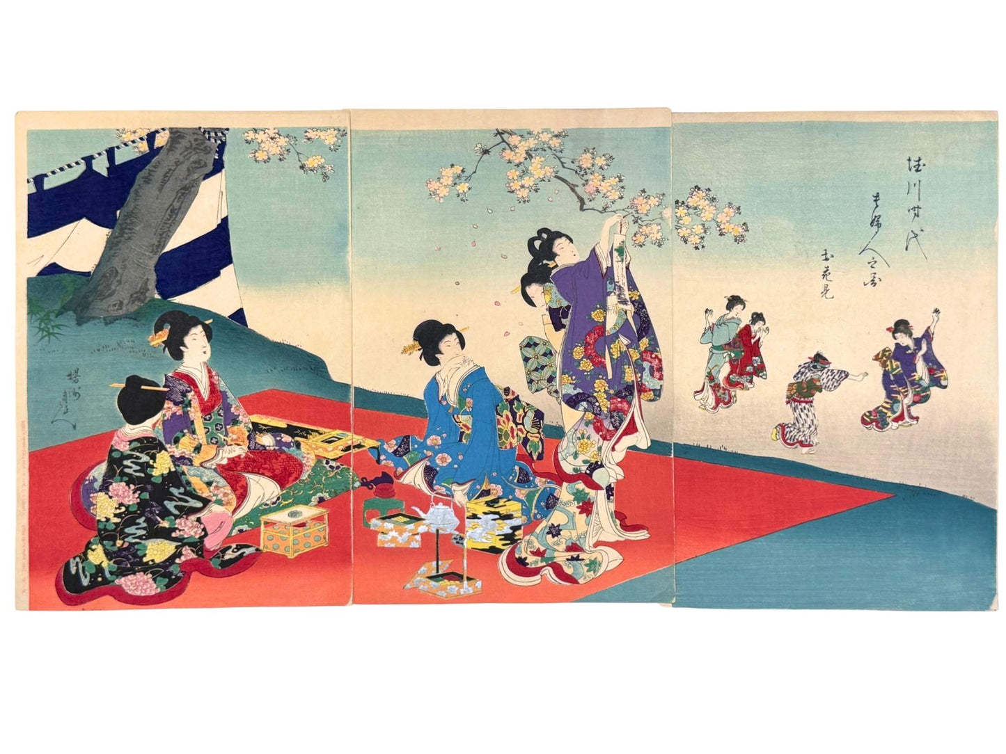 Estampe Japonaise triptyque de Chikanobu représentant des dames de la cour des Tokugawa célébrant le hanami sous des cerisiers en fleurs