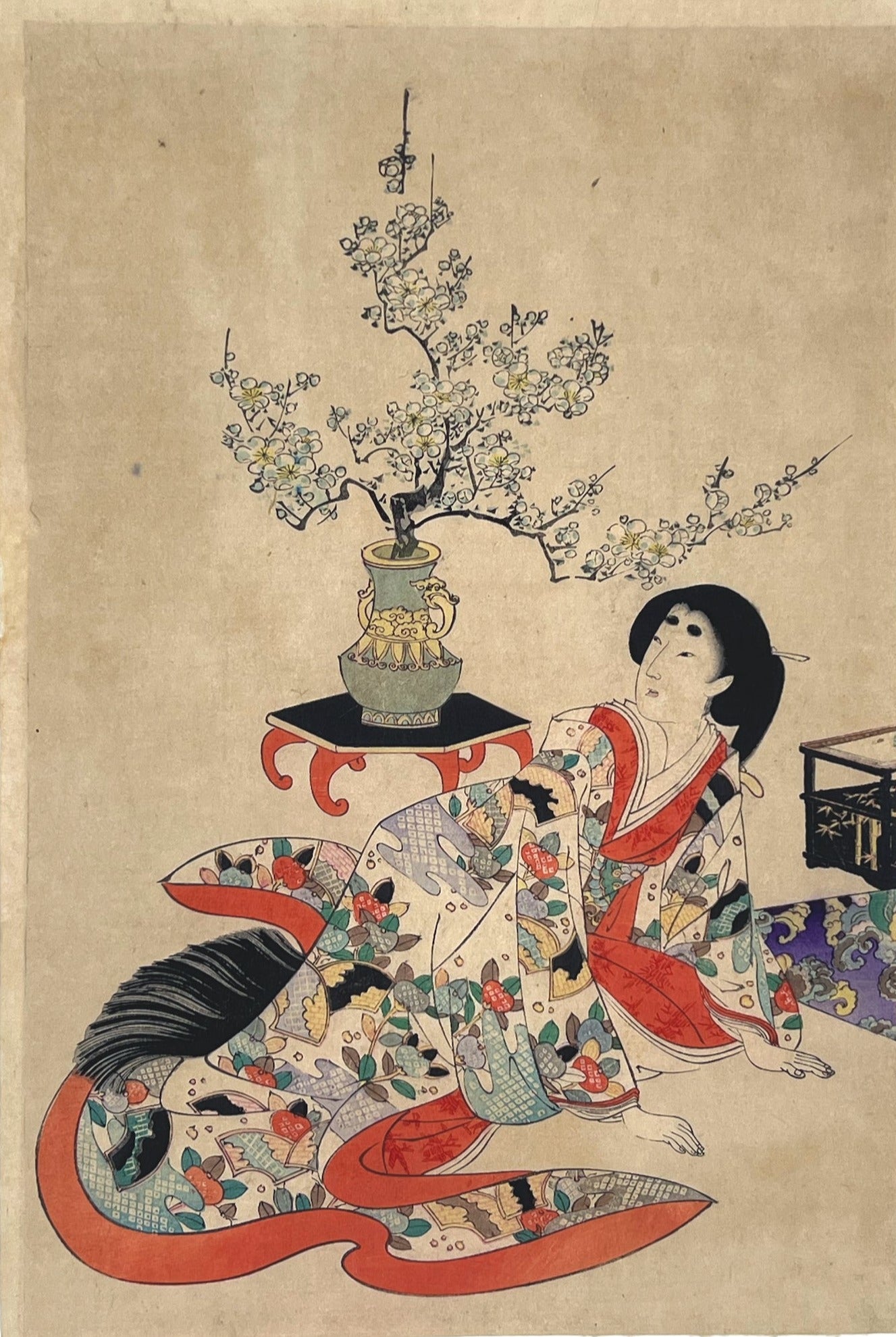 Estampe Japonaise de Chikanobu | Second repas du jour de l' An feuille du centre femme assise et bouquet fleurs prunier ikebana