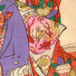 Estampe japonaise  triptyque de Chikanobu, femmes en kimonos fleuris, défilé du nouvel an, détail kimono dragon