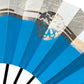 éventail japonais bleu, beige et or au motif de vague, détail sceau