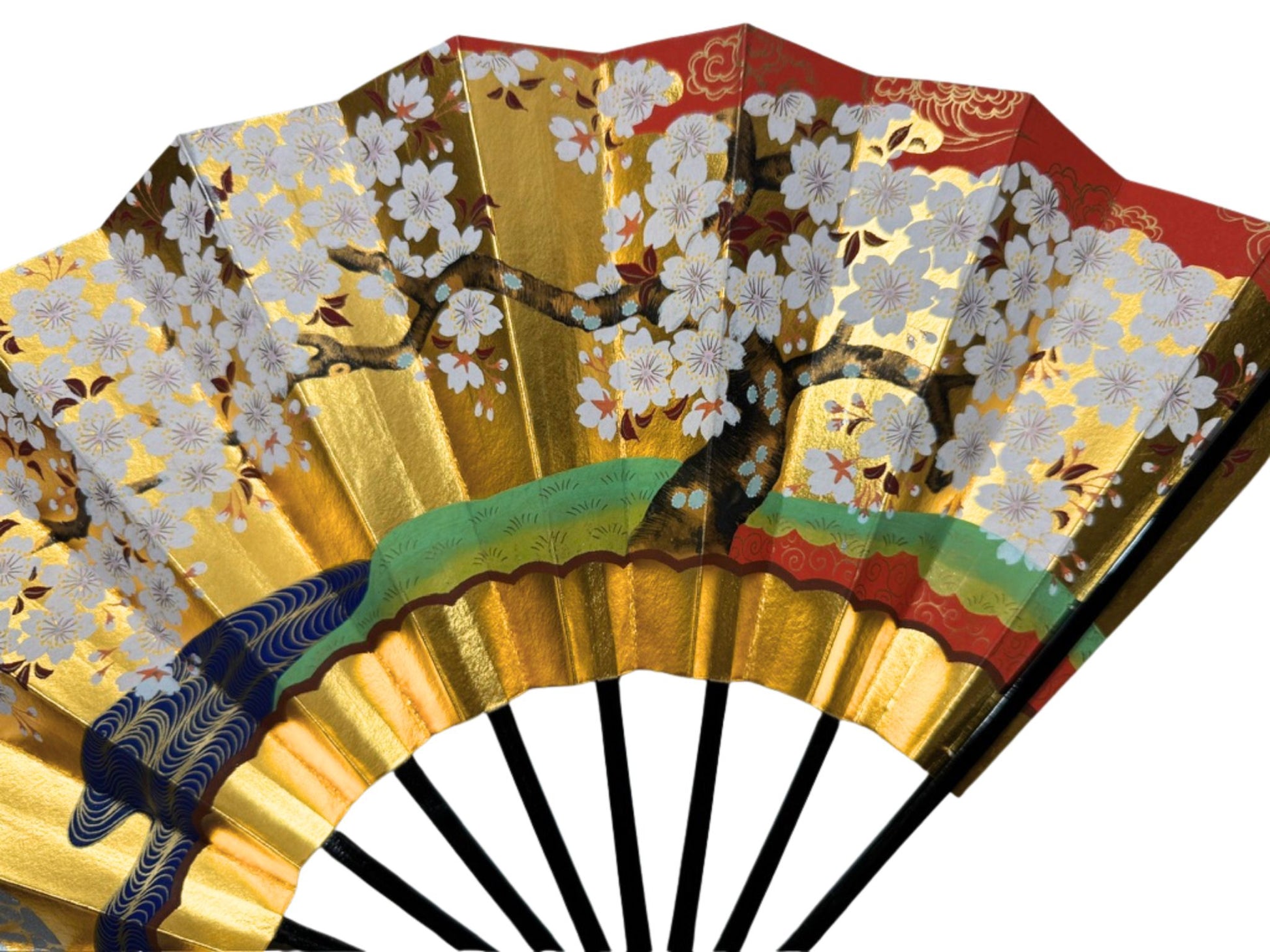 Éventail traditionnel japonais fond doré et fleurs de cerisiers détail