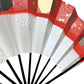éventail traditionnel japonais argenté, doré et rouge, lames noires, détail