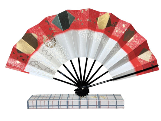 éventail traditionnel japonais argenté, doré et rouge, lames noires, sur sa boite