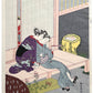 Estampe japonaise Harunobu, les amants, femme en kimono violet et homme rayé assis sur une terrasse