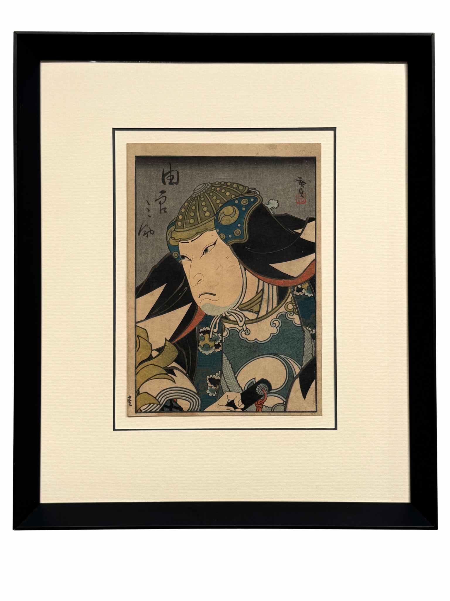 Estampe Japonaise encadrée de Konishi Hirosada représentant l'acteur Mimasu Daigorō IV dans le rôle de Yuranosuke, le chef des 47 rōnin, avec cadre en toit noir