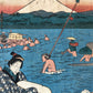 estampe japonaise traversée de rivière par femmes en kimono et leurs porteurs, mont fuji blanc, ciel rouge