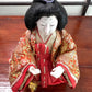 Poupée Japonaise Traditionnelle Hina Matsuri | Dame de la cour et son pot à eau vue de haut