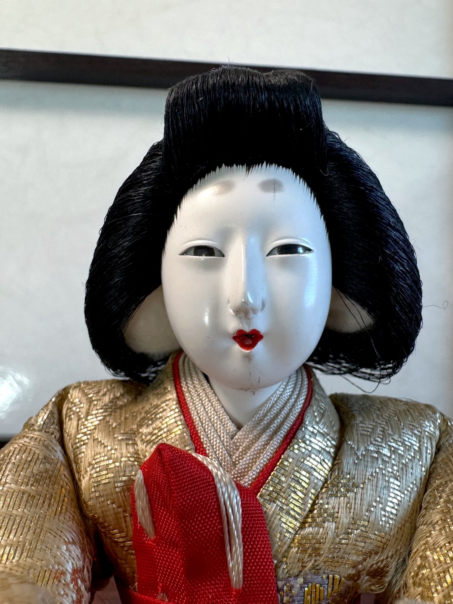 poupée hina matsuri dame de la cour plateau kimono brocard tête  