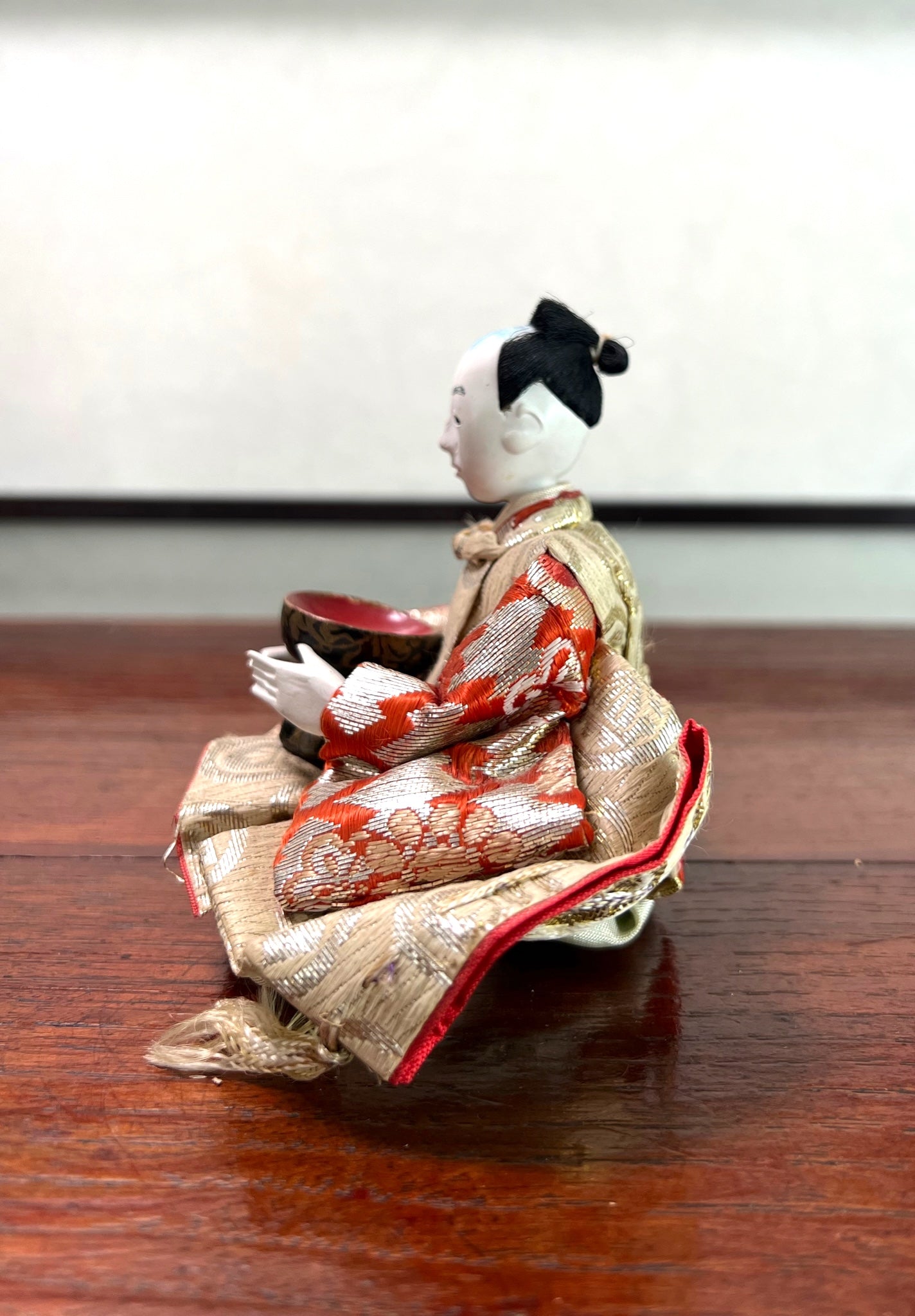 Poupée Japonaise Traditionnelle Hina Matsuri |Musicien côté gauche