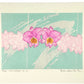 Estampe Japonaise de Kinoshita Taika représentant deux orchidées cattleya roses sur fond vert d'eau