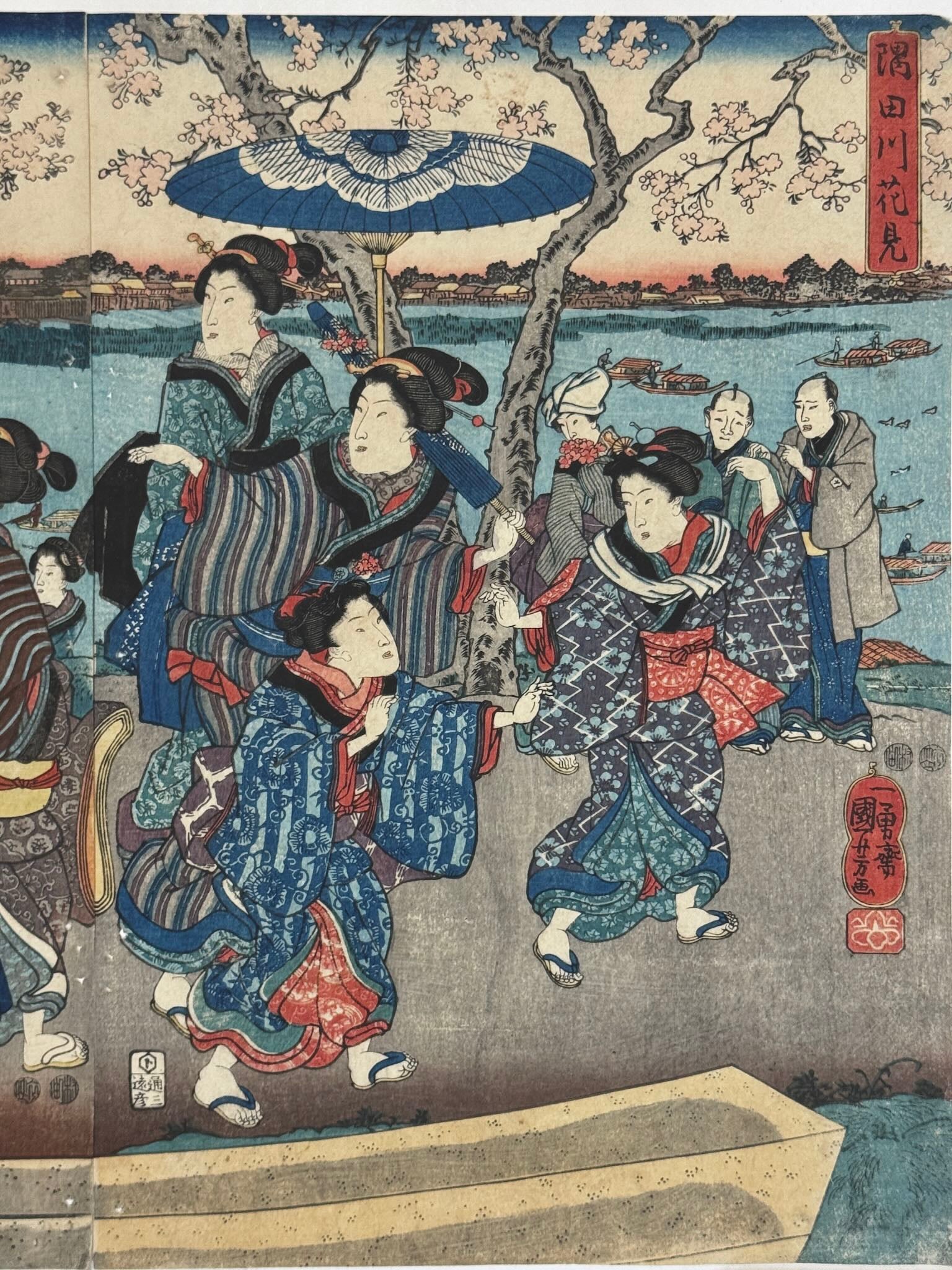 Estampe Japonaise triptyque de Kuniyoshi représentant des femmes en kimono contemplant les cerisiers en fleurs au bord de la rivière Sumida devant le torii du sanctuaire Mimeguri, détail du panneau de droite avec titre et signature
