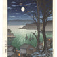 Estampe Japonaise de Tsuchiya Kо̄itsu représentant le port de Manazuru sous la pleine lune qui éclaire la mer et les maisons et bateaux de pêcheurs
