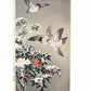 estampe japonaise de Koitsu 3 Moineaux volant au dessus d'une branche avec grappe de fruits rouges recouverte de neige, la neige tombe