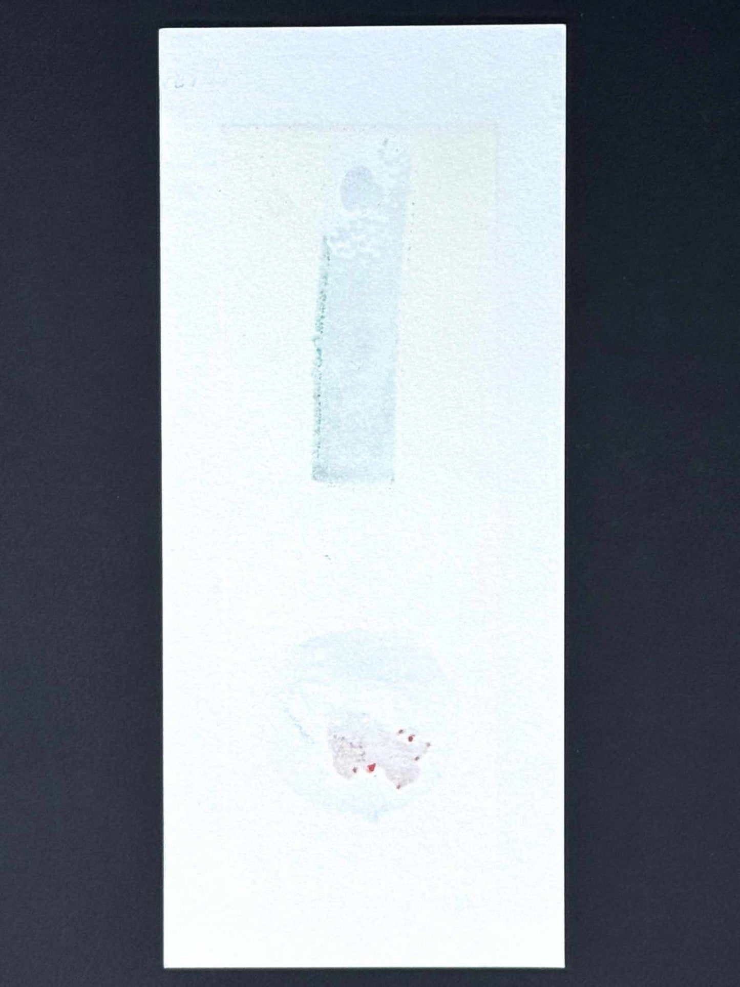 estampe japonaise contemporaine de Kunio Kaneko, une clochette furin avec poisson rouge et vague sur fond or et argent, le verso