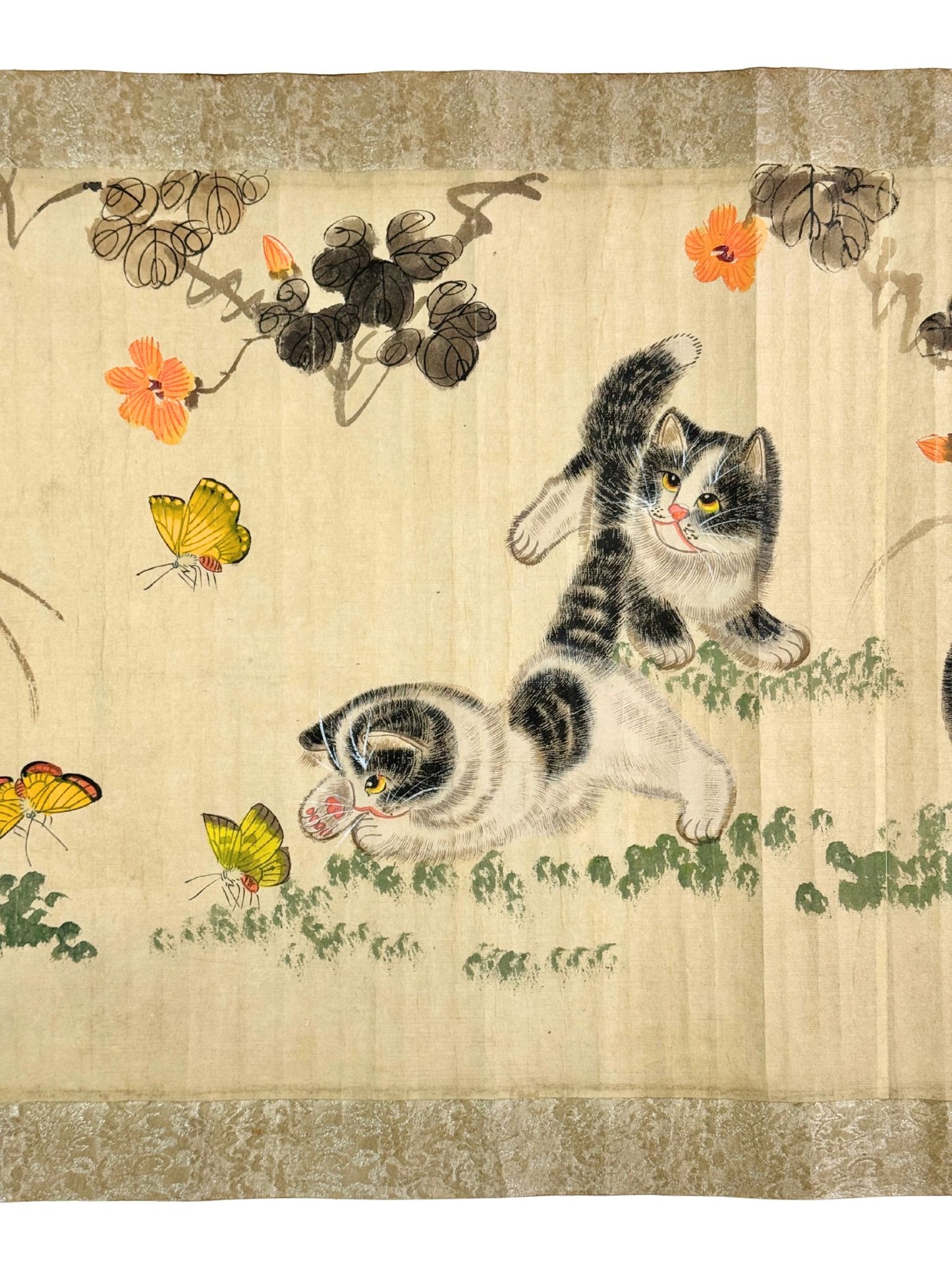 makimono japonais ancien, chatons et papillons détail  7