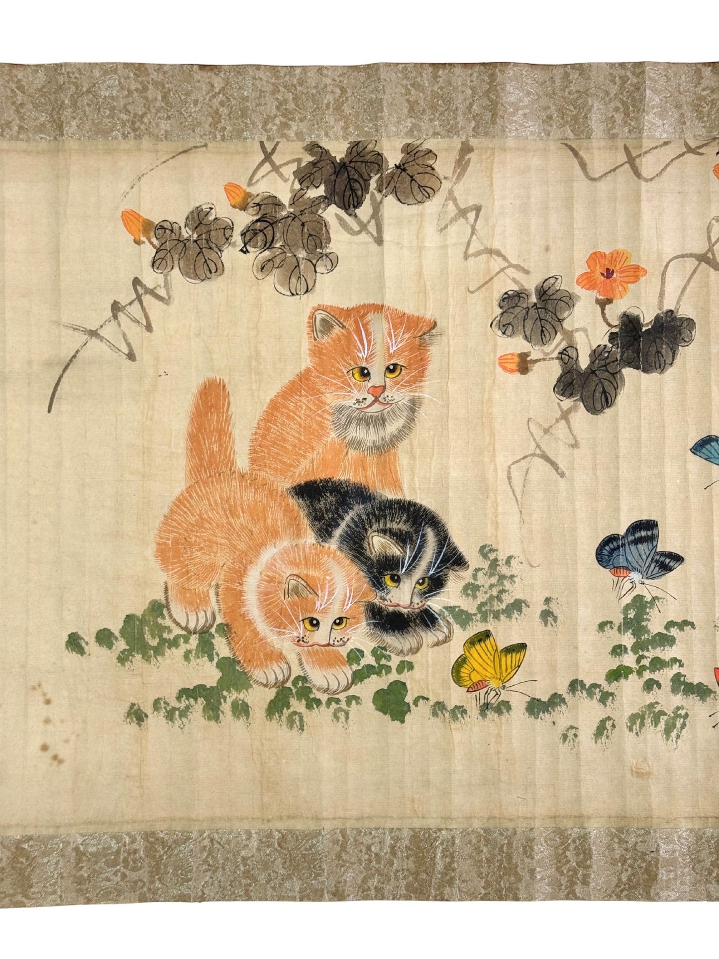 makimono japonais ancien, chatons et papillons détail 3
