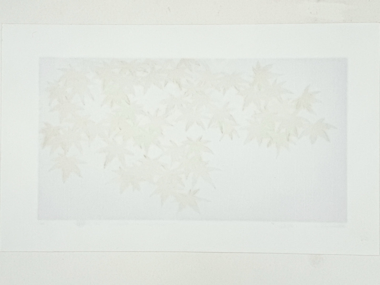 estampe japonaise contemporaine, feuilles d'érables rouge et bambou sur fond argent, dos de l'estampe