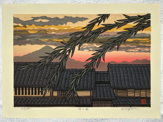 estampe japonaise coucher de soleil toit de maison et Mont Fuji