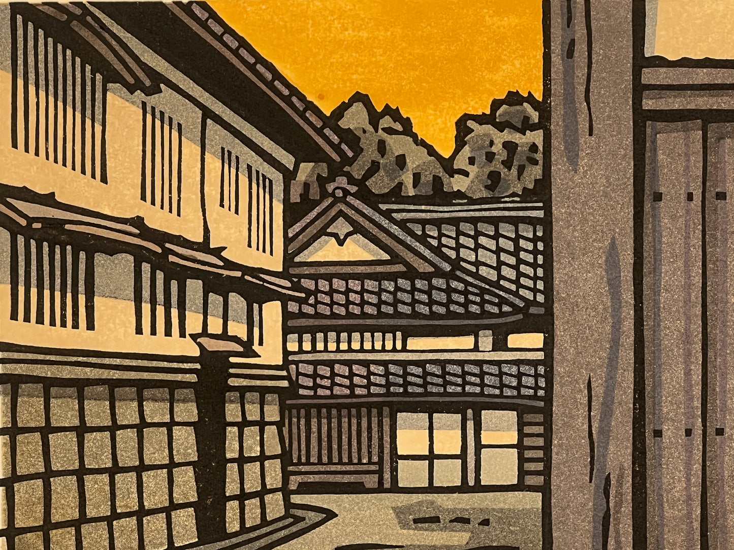 Estampe Japonaise de Nishijima Katsuyuki, Rue aux maisons traditionnelles japonaises au soleil couchant, gros plan