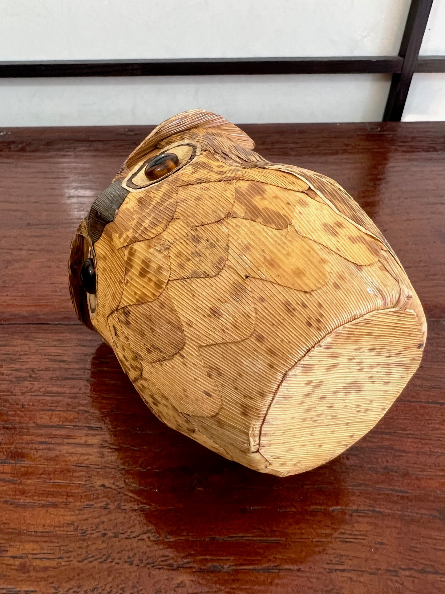 Hibou feuille bambou dessous