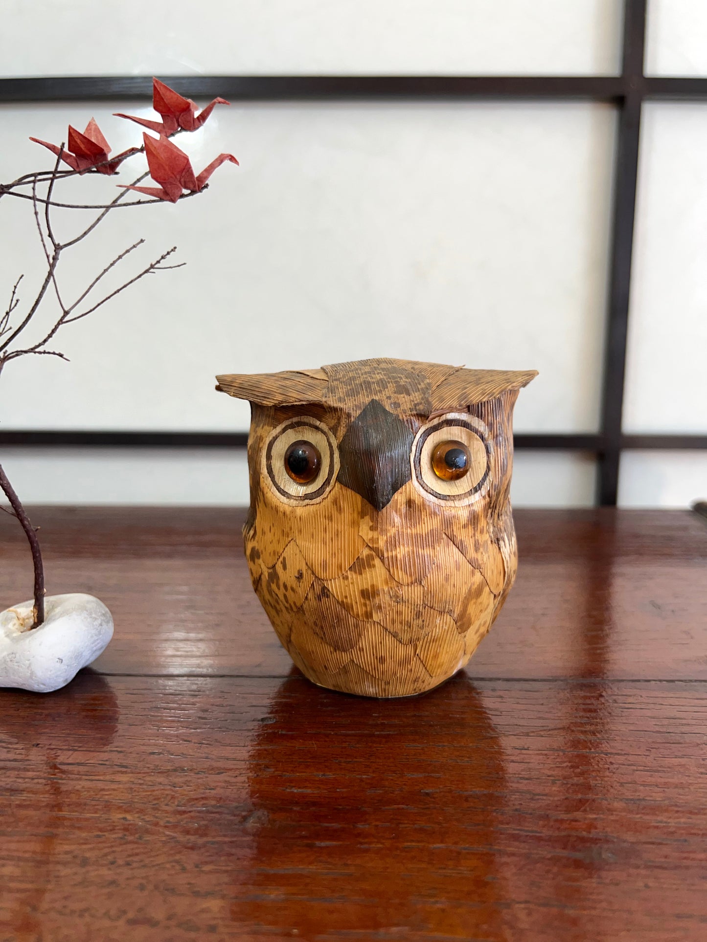 Hibou feuille bambou de face