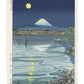 estampe japonaise d'Okada Koichi, le Mont fuji vu de la rivière Tama une nuit de pleine lune