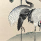 estampe japonaise deux grues sous un pin, une grue sur une patte