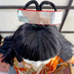poupée japonaise traditionnelle en kimono en soie, la coiffure