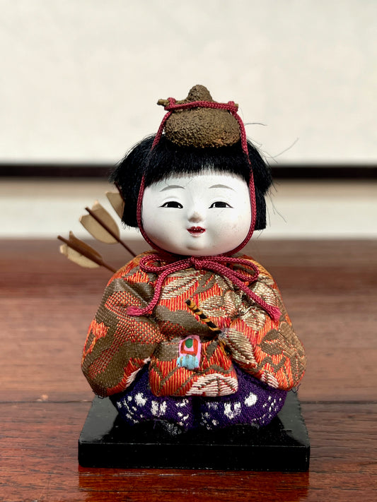 Poupées Japonaises Traditionnelles faites à la main