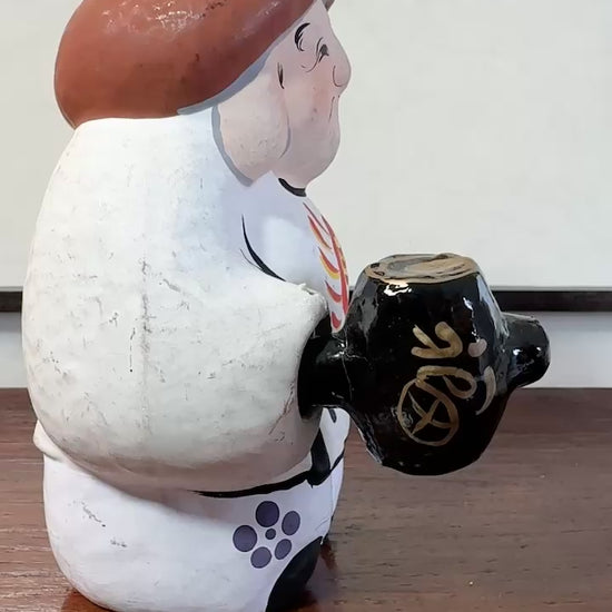 Daikoku japonais ancien en papier mâché Hariko avec rat blanc porte-bonheur, vidéo du maillet mobile