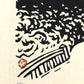 estampe japonaise contemporaine en noir et blanc, chemin vers une pagode au coucher du soleil, sceau rouge et numéro de l'estampe