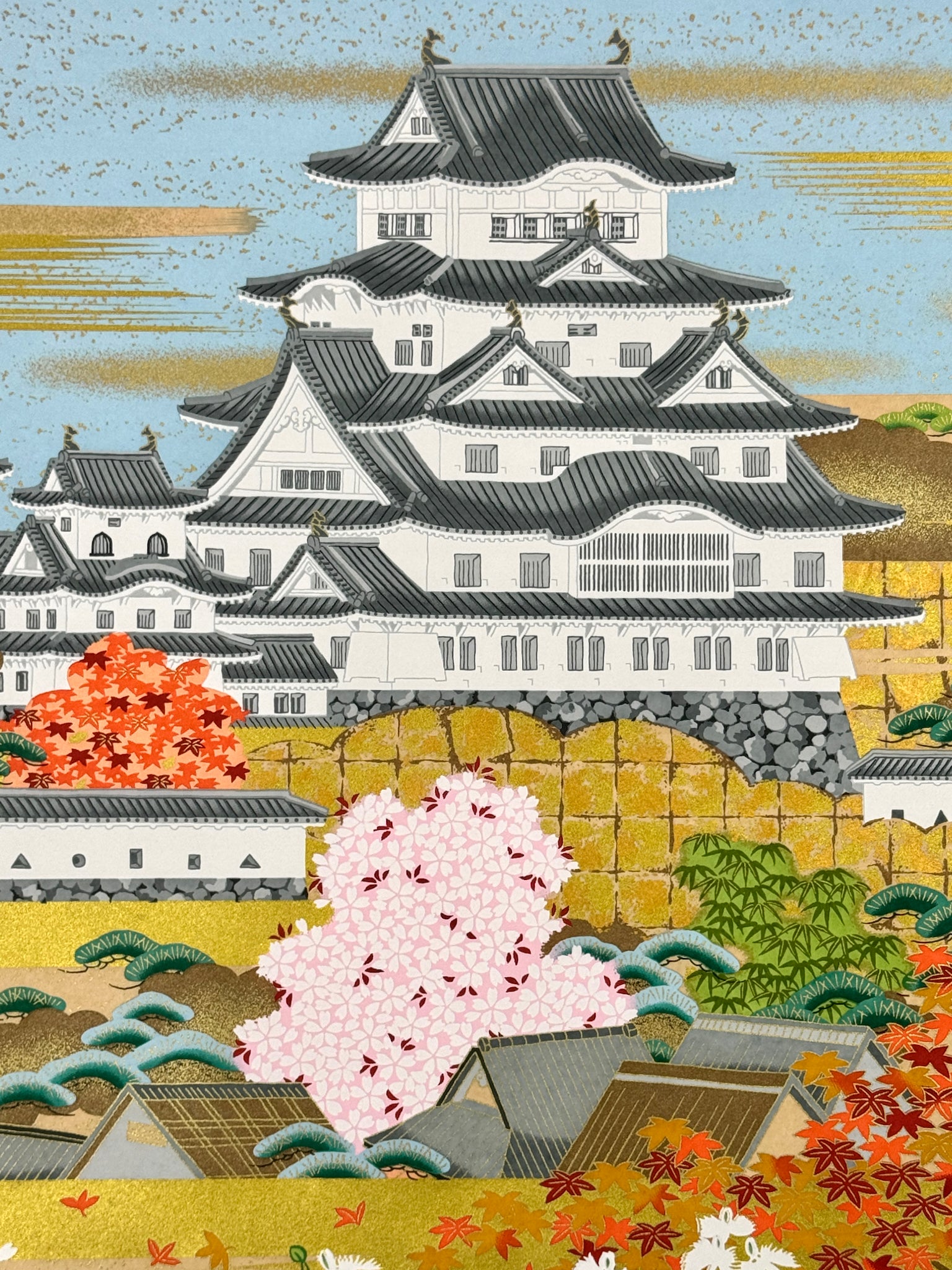 Sérigraphie japonaise grand format château aux quatre saisons, gros plan sur le chateau et cerisiers en fleurs