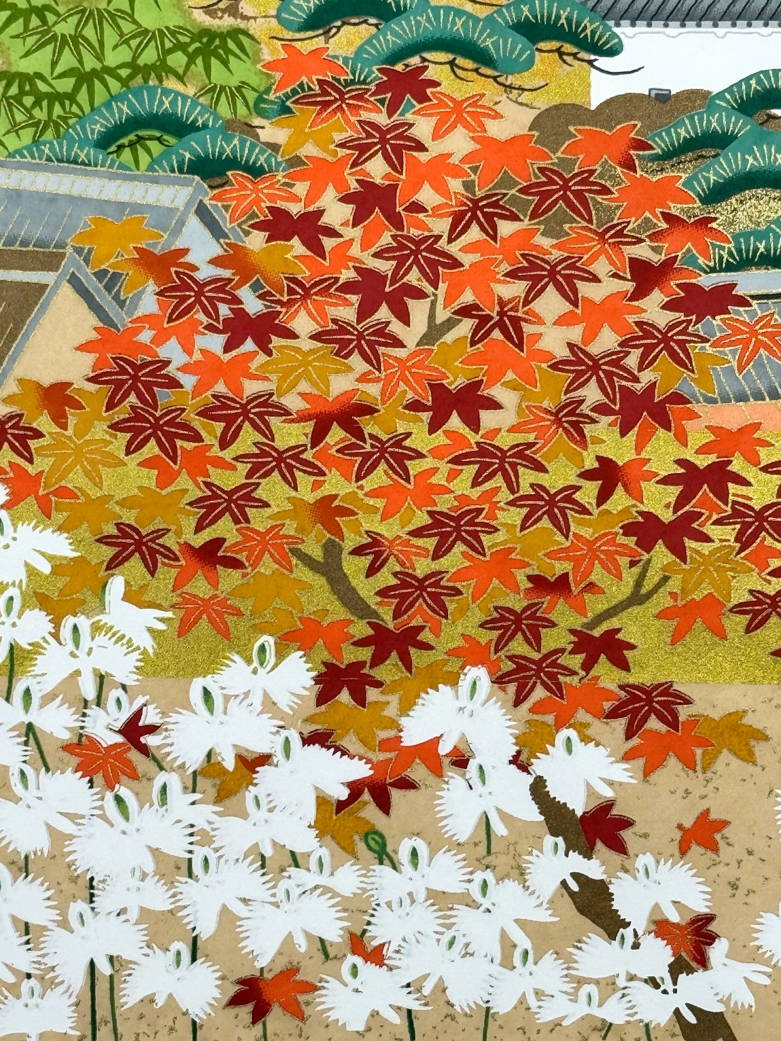 Sérigraphie japonaise grand format château aux quatre saisons, gros plan sur les érables rouges d'automne