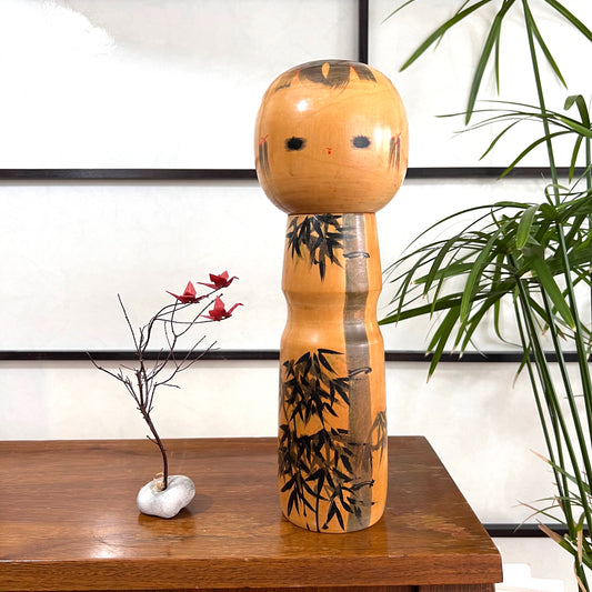 poupee japonaise kokeshi de aida seiho decor bambou