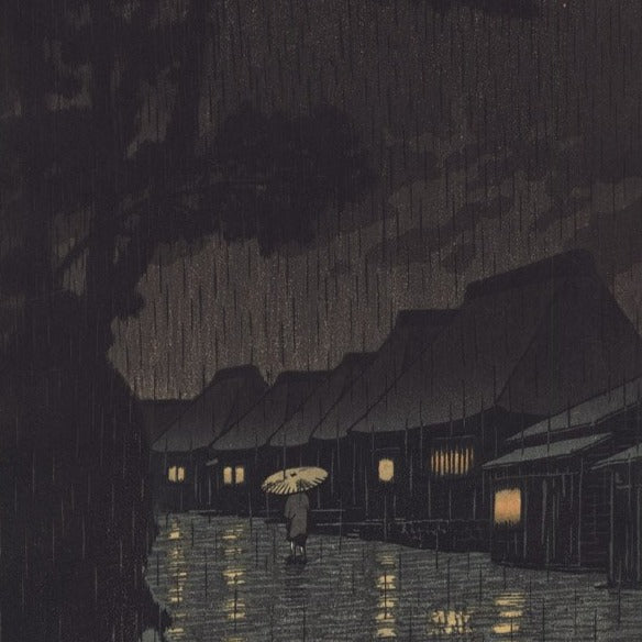 estampe japonaise une personnage sous un parapluie marchant dans une rue de village la nuit sous la pluie, détail
