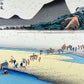 estampe japonaise de Hiroshige, des voyageurs traversent la rivière à gué à l'aide de porteurs, détail de la rive
