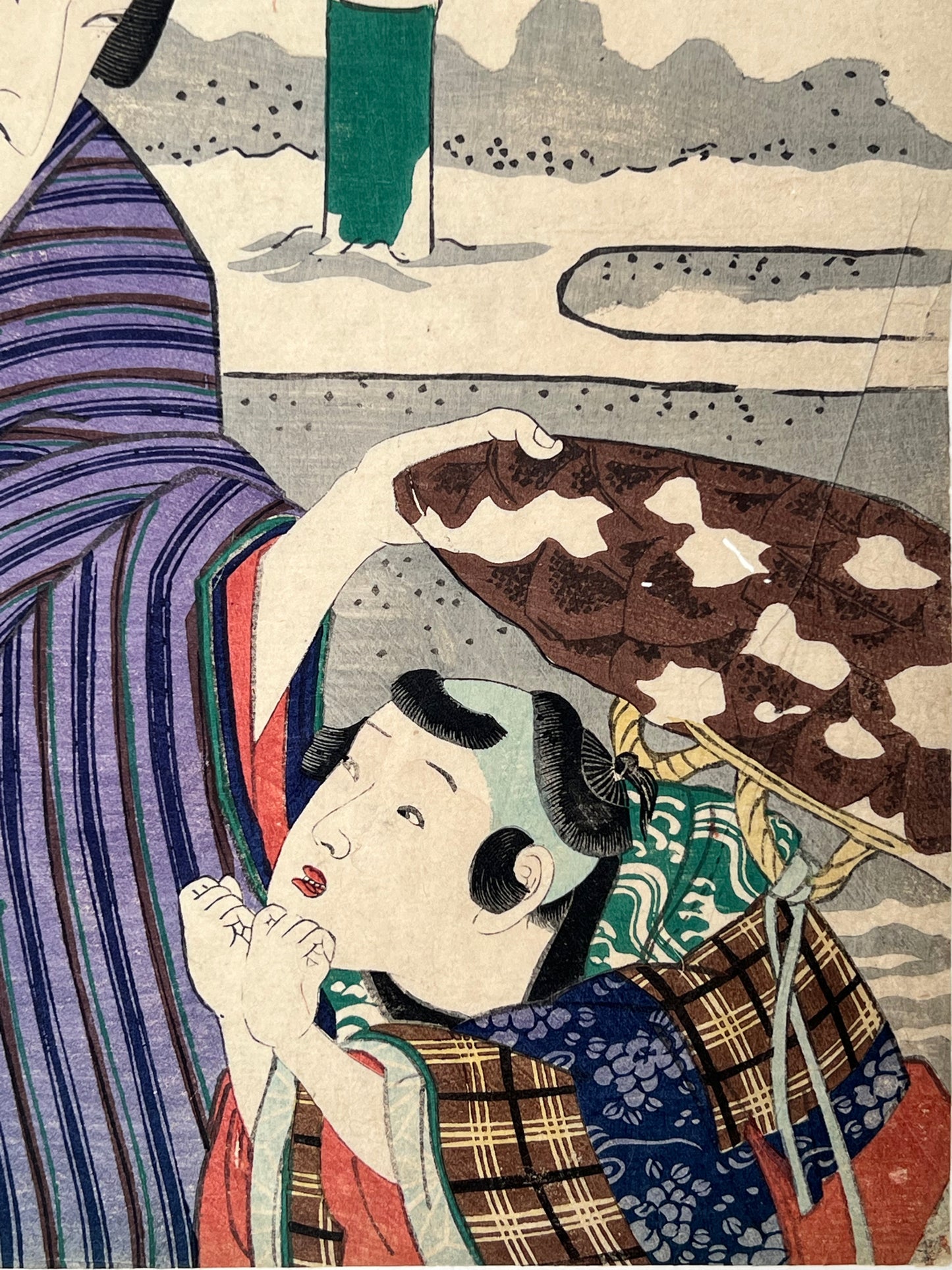 estampe japonaise kunichika kabuki paysage de neige acteurs Ositzu et Reizaburo, détail de l'enfant sufflent dans ses mains pour se réchauffer